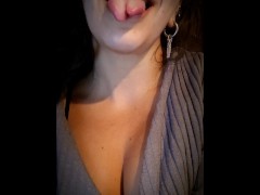 Envie de découvrir les prouesses de ma langue ? Rejoins-moi 🔥😈🐍