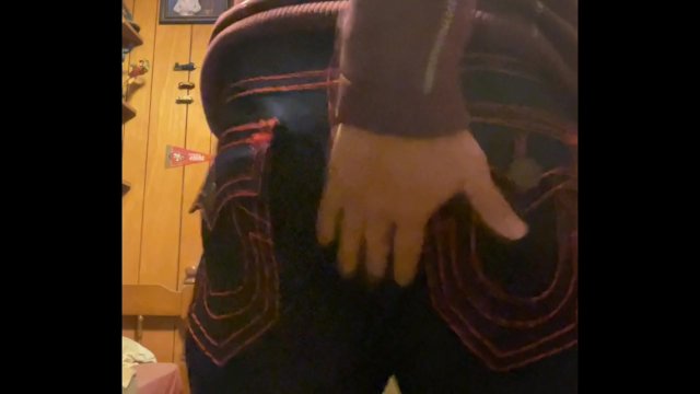 Desperate Sunday evening toilet piss + bonus big farts in Batman pj pants and sexy red stitch jeans