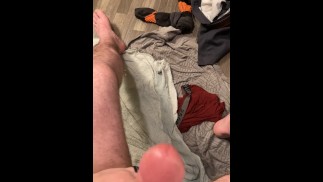 Sissy поглаживание