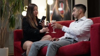 Recién casada de la Ciudad de México cumple sus fantasías al hacer cornudo a su marido