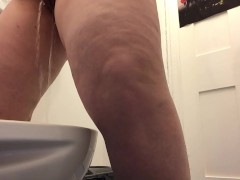 Standing pee in to toilet | Desperate to pee