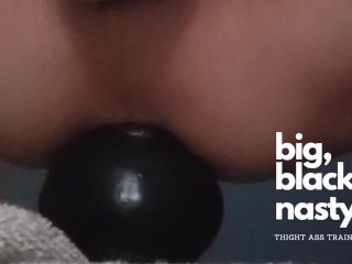 Огромная анальная игрушка фистинг