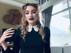 FINDOM - is it an addiction? Why you pay for FEMDOM