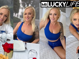 Единственный способ провести дождливый день - это с Elana Bunnz