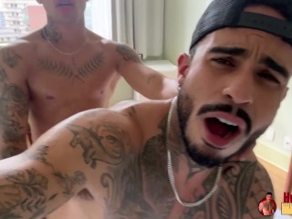Azael Maluma 乱搞肌肉 Twink 铁杆肛交无鞍 Hung Papi