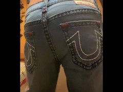 Late night desperate toilet piss + farts in jeans and Batman pj pants