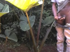 PUBLIC MASTURBATION ( MAN ALMOST CAUGHT JERKING OFF IN PUBLIC)