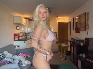 Big Titty Try's on | DON'T MISS THIS ;) [4k]