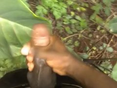 ALMOST CAUGHT OUTSIDE BUSTING A NUT - Screenshot 14 of 16 - Almost Busted