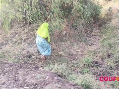 कोमल की मूत ती हुई बहुत अच्छी चुत यह - Screenshot 1 of 16 - Doggystyle