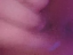 My pussy started moving. I'm a beginner at masturbation.