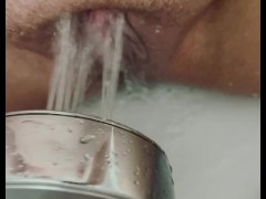 morning shower fun with my giant lips 💋💦| msg me for rest! $
