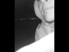 Дрочка в общественном парке, на виду у всех - Screenshot 8 of 16 - Outdoor