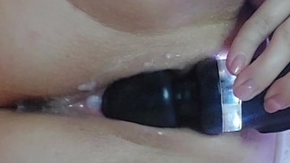 Stepmom gets orgasm and wet pussy from vibrator