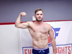 Cali Caliente vs Nathan Bronson - Ebony Newcomer Getting A Deep Pounding - Screenshot 1 of 16 - Evolvedfights