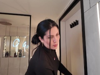 ميرا نوري مكالمه مع عشيقها
