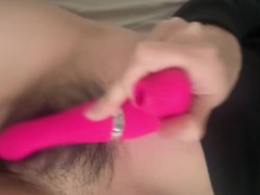 【続編】手だけじゃ物足りなくておもちゃでクリ弄り/バイブでズボズボ擬似セックス - Screenshot 4 of 16 - Japanese