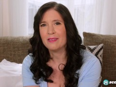 Gia: A Hallmark Girl