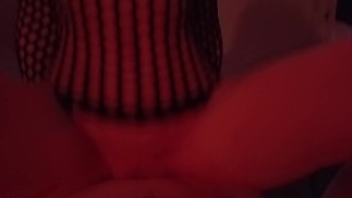 Slut cheats on hubby, sucks and rides