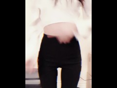 是什么拨乱了我的心弦，甚至...更深的地方？ - Screenshot 2 of 16 - Korean Nude Dance