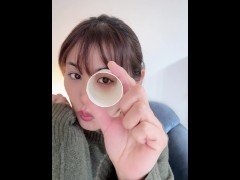 【無修正】トイレットペーパーの芯ってちんこの直径と同じくらいかも♡と考えてたらオナニーしたくなっちゃった♡ - Screenshot 1 of 16 - オナニー