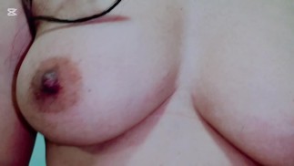 විදී ලදක් ගෙන්න ගත්තා අතට නිවාඩු දෙන්න ,එක මරු ,Asian sexy girl ,big ass nice pussy ,fucking ,big co