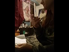 MollyDevine records a unknow short of RoxyFox420