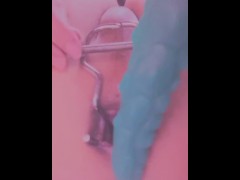 アナルを拡張器で押し広げてグチョグチョと音をたてながら触手ディルドで - Screenshot 6 of 16 - Anal