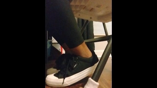 shoe play