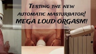 Auténtico sexy maduro peludo con gran polla gimiendo y corriéndose duro con masturbador automático!