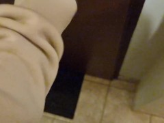 Застукал сводную сестру за стримом вебкам, и трахнул - Screenshot 1 of 16 - Russian Speak