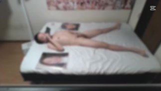 静かに足ピンオナニー