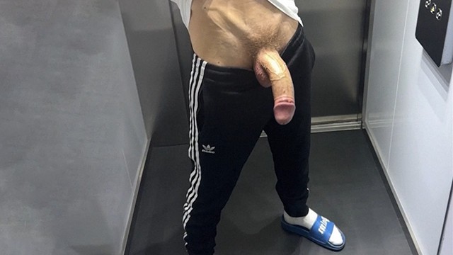 My monster cock - public - risky