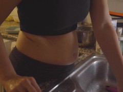 Video 141 - Screenshot 5 of 16 - Foodbaby