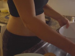 Video 141 - Screenshot 9 of 16 - Alicesbelly