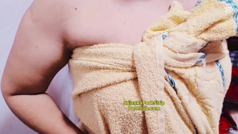 චීස් කෑල්ල වගෙ නර්ස් කෙල්ල මෝල් කරල  