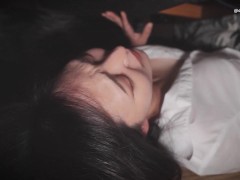 バイブを挿入！コタツで寝そべっていて可愛かったので太くて硬いものを挿入。さて、今日はどんな風に遊ぼうかな？（日本人、素人、個人撮影） - Screenshot 14 of 16 - Masturbation