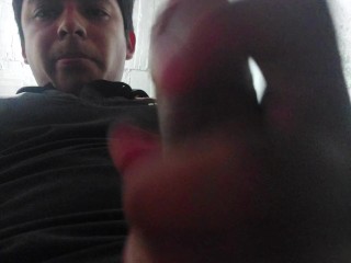 Chico Caliente Se Masturba ( Encantador)