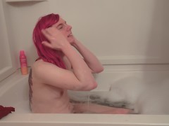 Bathe With Me! - Screenshot 7 of 16 - Transgirl