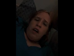 Quick orgasm before bed! - Screenshot 9 of 16 - Solo Girl