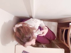 ネカフェで声を我慢しながらオナニーする佐伯さやか - Screenshot 2 of 16 - 美人
