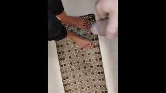 MY RUSSIAN FRIEND INVITES ME TO THE BATHROOM TO PISS ON MY FEET