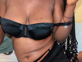Ebony Star Visits a new Boyfriend for a Fuck Party
