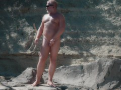 StoneDream - Screenshot 4 of 16 - Outdoor Masturbation