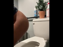 watch me pee - Screenshot 1 of 16 - Girls Peeing