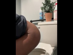 watch me pee - Screenshot 10 of 16 - Piss
