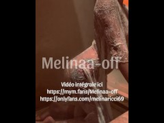 Mate moi sous la douche en lingerie