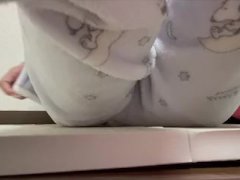 寝る前の女子大生のオナニールーティン。 - Screenshot 8 of 16 - Japanese