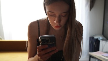Девушка невероятно сладко отсосала член