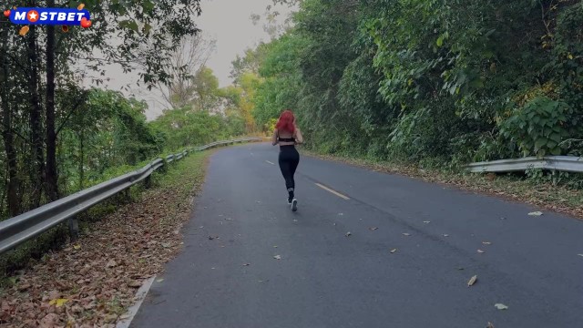 Met a Stranger on a Morning Run and Fucked her